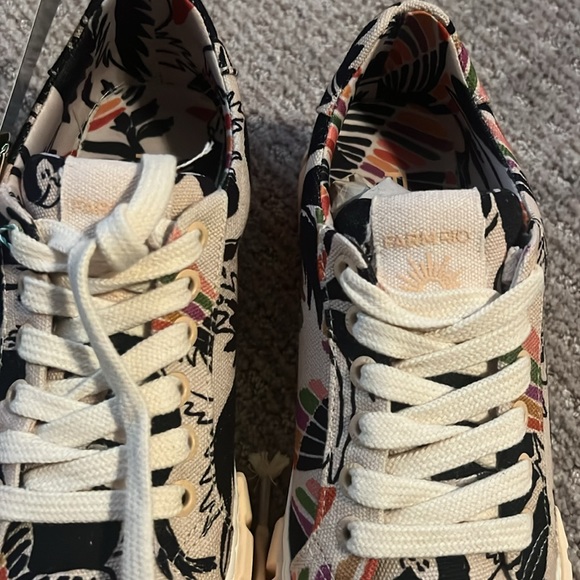 Farm Rio Sneakers - Picture 4 of 5